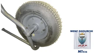 ۷. فرغون سه چرخ کمکی دار منز قورچی مدل C50-T2؛ طراحی شده برای جابجایی آسان تناژ مصالح